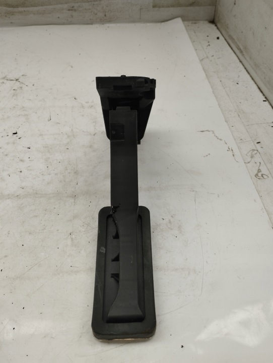 фото №8, Mercedes w177 amg a35 потенциометр газа педаль a1773001900