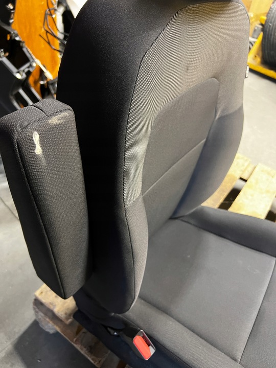 фото №15, Комплект сидінь сидіння диван зад перед dacia sandero 2023 iii 3 європа