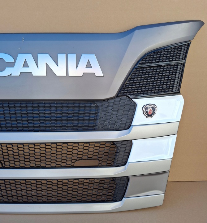 фото №5, Scania s 17- капот решітка радіатора решітка планка комплект