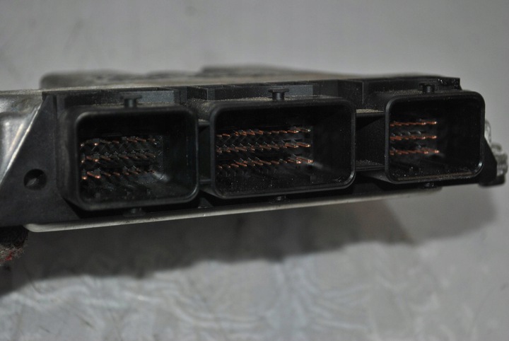 фото №6, Комп'ютер двигуна ford focus mk2 1.6 tdci 8m5112a650le 0281011701