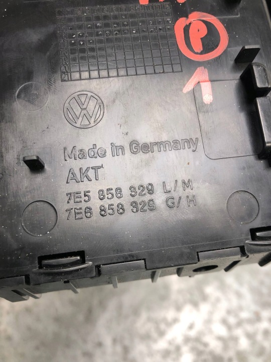 фото №9, Корпус пепельница бардачок vw t6 7e5858329