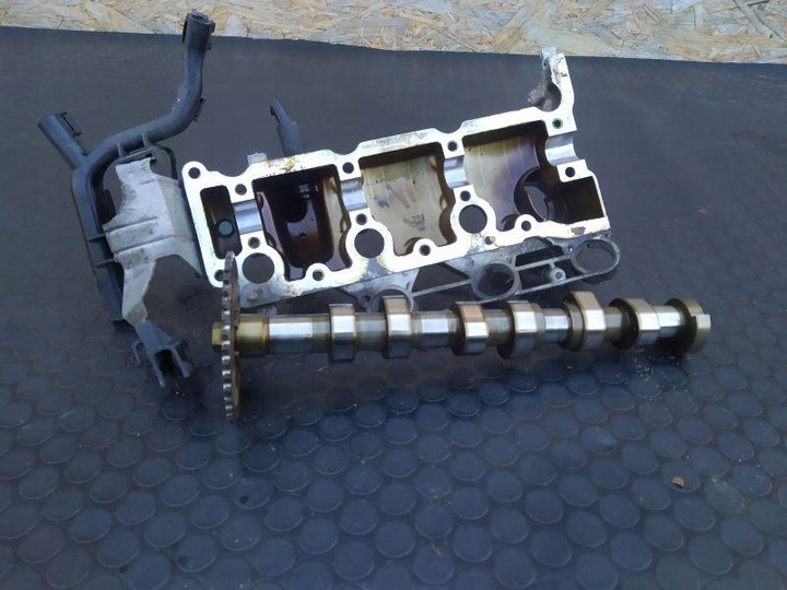 фото №1, Вал распределительный вал крышка kpl skoda fabia ii 2 1.2 6v 6r0