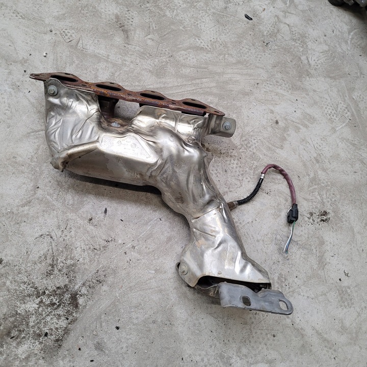 фото №7, Dacia duster i 1.6 колектор випускний лямбда-зонд