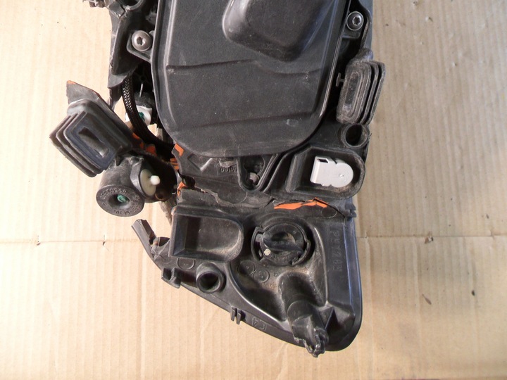 фото №16, Volvo v 60 s 60 права лампа перед ксенон 90034967