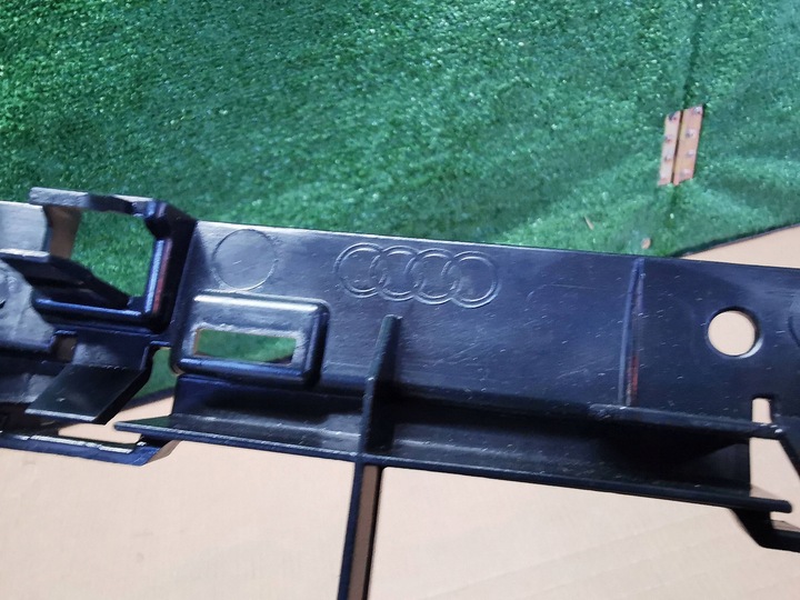 фото №9, Audi q3 83a s-line 19- средняя решётка бампера передней 83a807683a новая