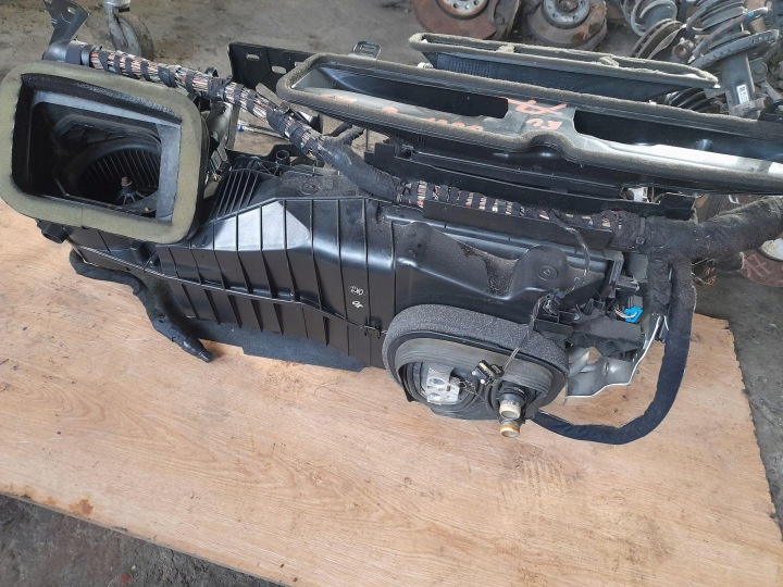 фото №8, Обігрівач комбайн vw golf vi 6 5k1820003 as eu