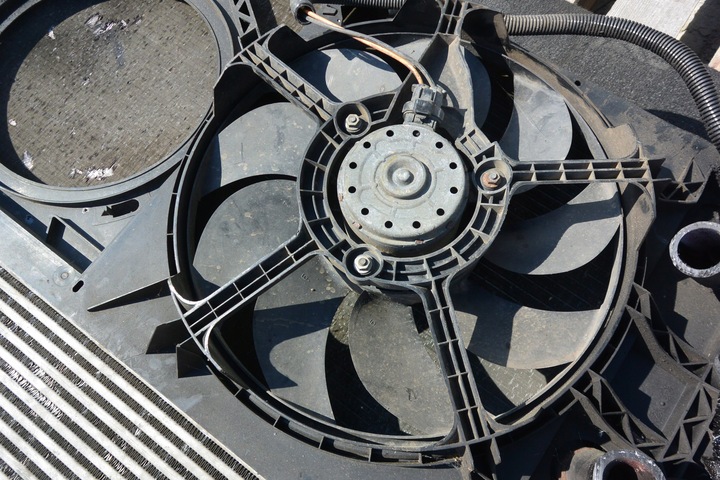 фото №9, Набор радиатор opel movano 2.5 dci 872710g