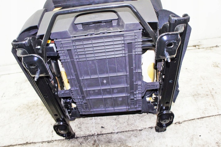 фото №6, Mu055 ford tourneo courier сидіння правий перед