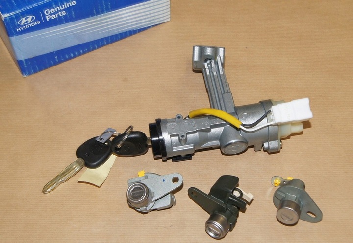 фото №1, Комплект вкладишів замка i kluczykow замок запалювання з імобілайзер hyundai matrix 2001-2010