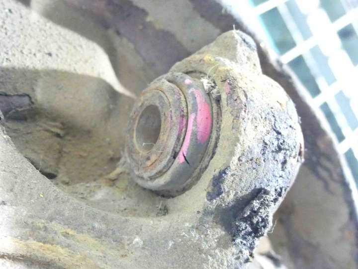 фото №5, Ступиця зад задня ліва mercedes 124 3.0d