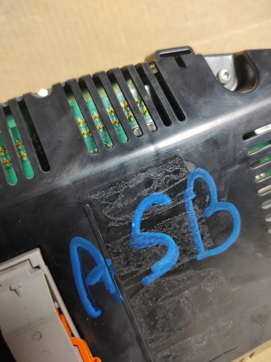 фото №12, Спидометр приборы eu audi a6 c6 2.0 tdi 5550007301