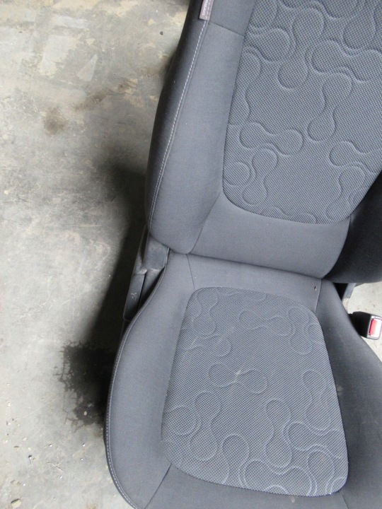 фото №6, Hyundai i20 2008-2012 сидіння диван комплект європа гарний