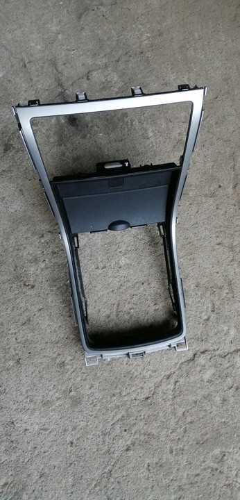 фото №1, Mazda 6 gh 08-12 рамка попільничка