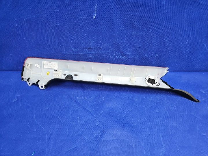 фото №7, Audi a5 s5 f5 8w7 cabrio захист обшивка ліве стійка a oem 8w7867233a