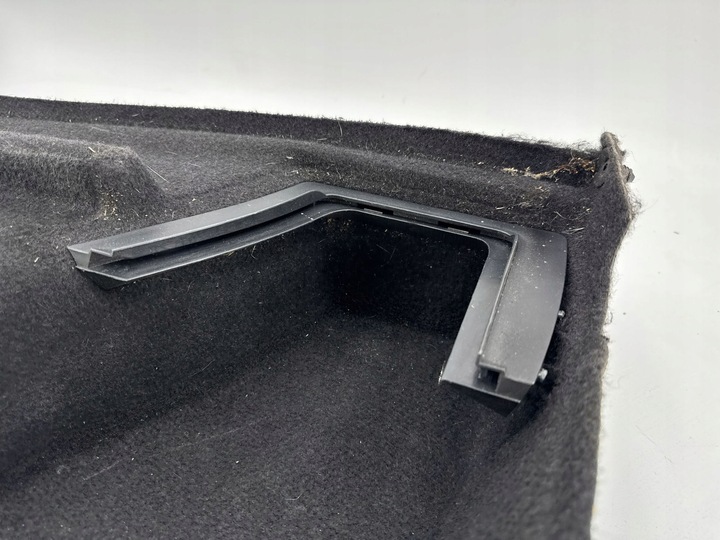 фото №7, Volkswagen golf vii 2015 зад сторона ліва боковина / оббивка / багажника