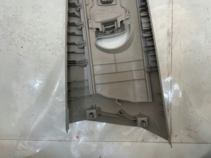 фото №15, Vw atlas 18-24 защита стойка b левая правая 3cn868311 3cn868312 usa