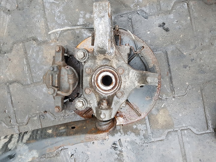 фото №4, Chrysler grand voyager v 08-10r 2.8 crd рычаг поворотный кулак правая перед