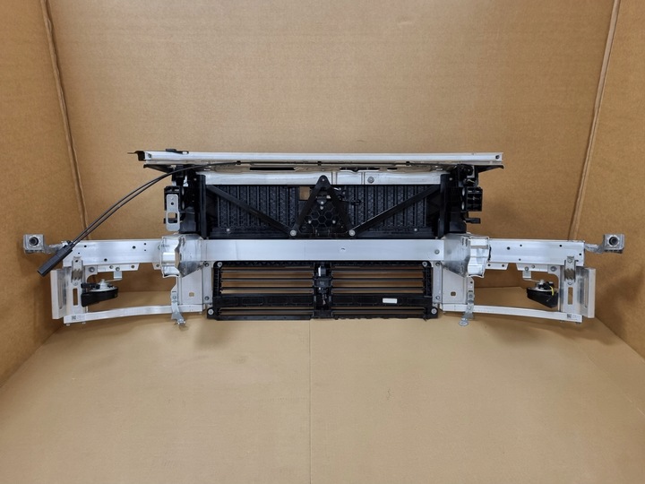 фото №9, Mercedes c-klasa w206 206 pas переднее усилитель a2066200000