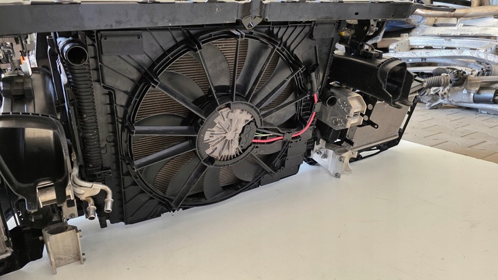 фото №11, Pas переднее усилитель радиатор лампы laser бампер bmw m3 g80 m4 g82