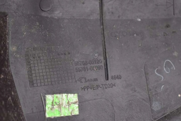 фото №8, Панель під лобовим склом eu 55709-05090 55708-05120 toyota avensis t27 09-11