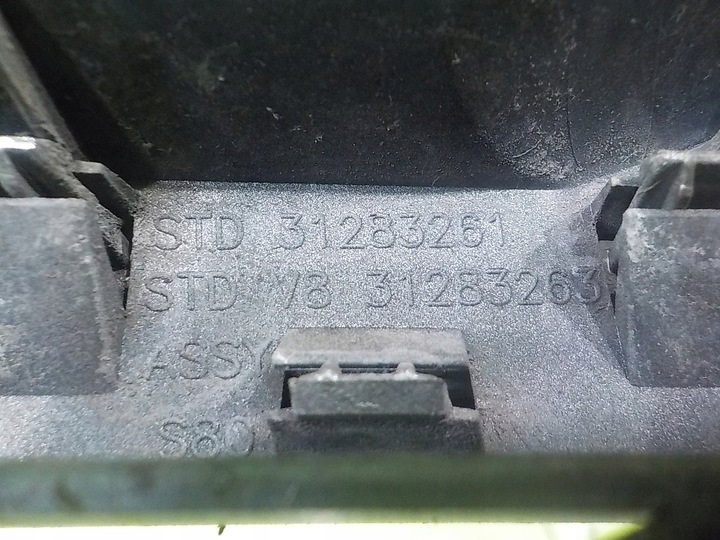 фото №8, Volvo s80 ii рестайлинг i 2.4 d 10r sedan 4d решётка решётка радиатора 31283261 31283263