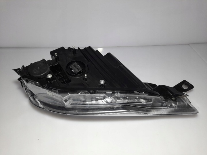 фото №16, Maserati levante gransport bi ксенон полный led левое 6701527220