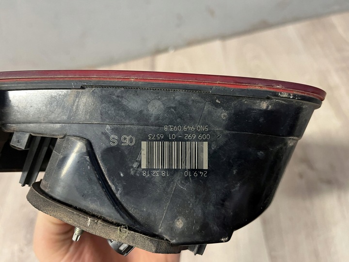 фото №9, Vw tiguan i 5n0 лампа зад права ліва w кришка багажника