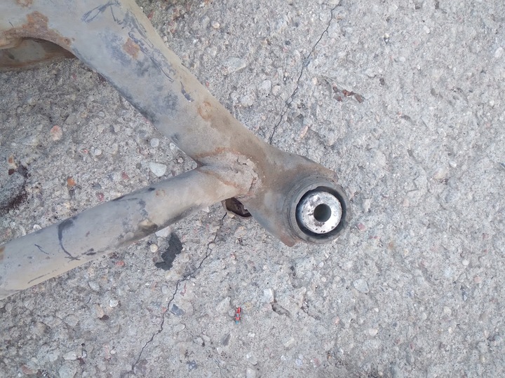 фото №4, Bmw e83 x3 балка подвешивание зад тележка 2.0d