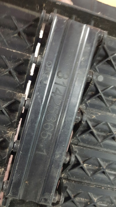 фото №10, Жалюзі кермо повітря volvo xc60 ii d 109