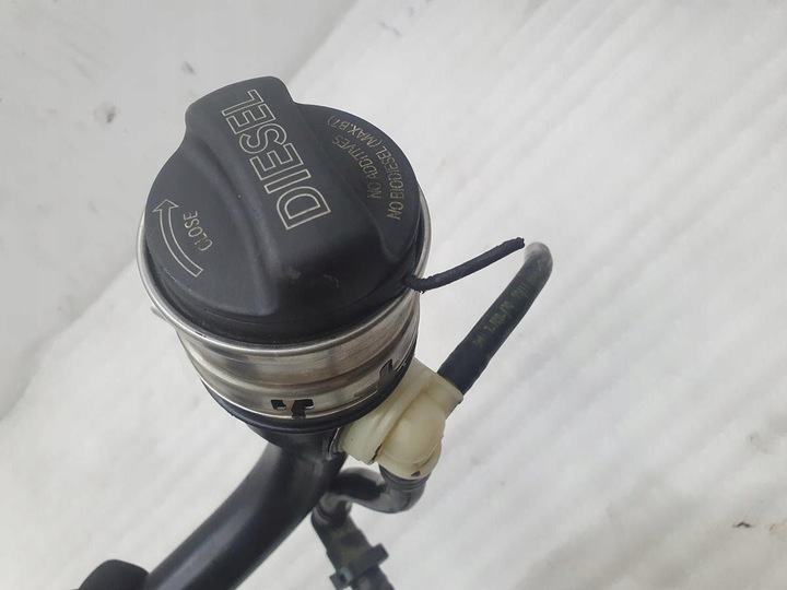 фото №10, Труба шланг заливная горловина бак 7186702 bmw e71 x6