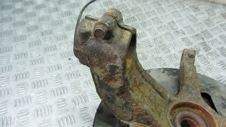 фото №6, Volvo xc60 поворотный кулак правая перед 08-13