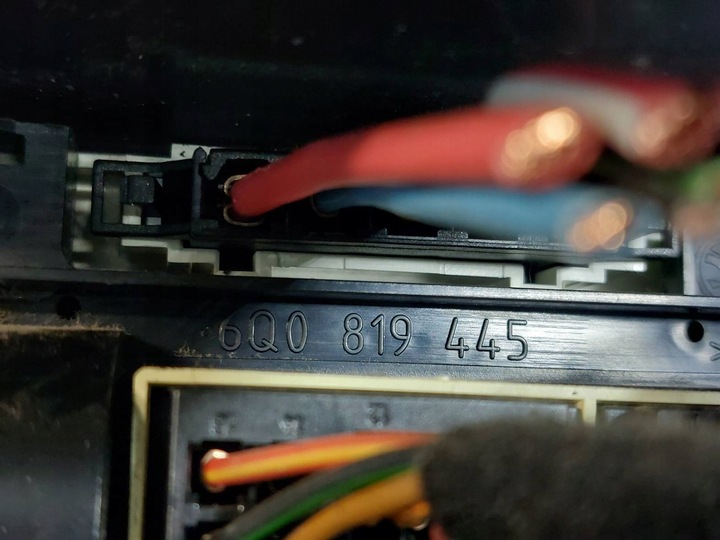 фото №9, Радио проигрыватель + панель воздуховод + рамка подстаканник polo iv 1j0035152f