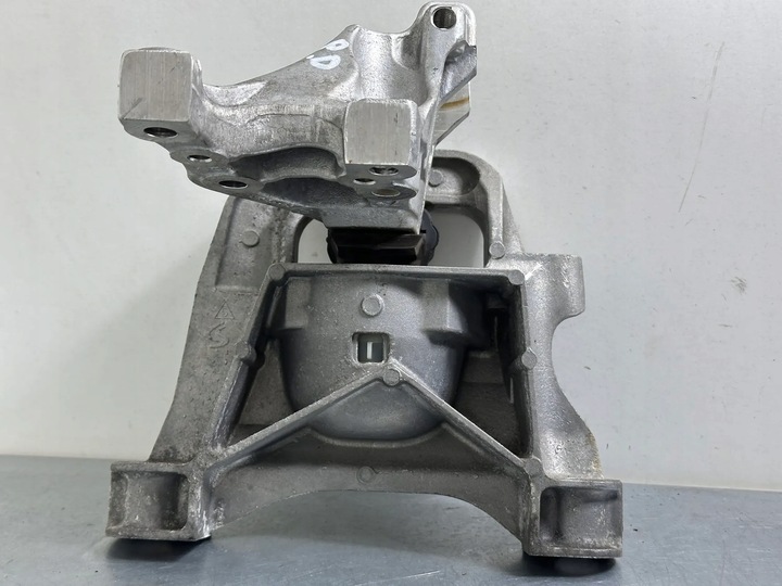 фото №6, Citroen c4 spacetourer 2018 перед сторона правая кронштейны i лапы