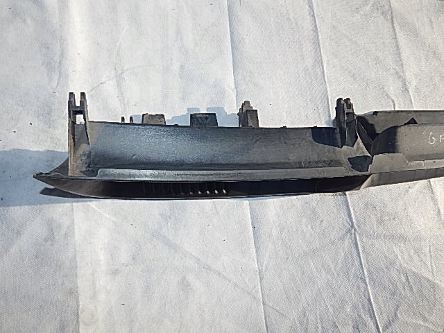 фото №10, Решітка передня mitsubishi galant vi ea 96-03 mr192681
