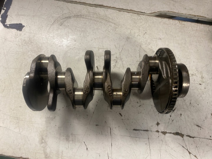 фото №1, Vw 1.8 tsi cjs wał коленчатый