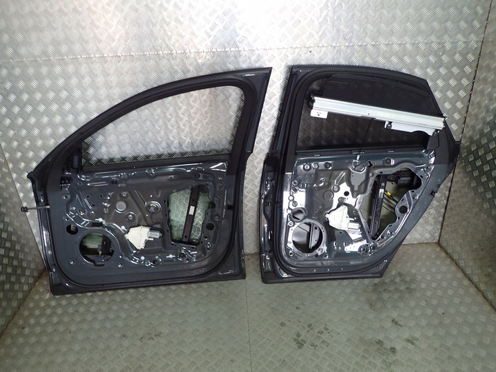 фото №6, Audi s8 a8 4h рестайлінг двері зад задні праві скло