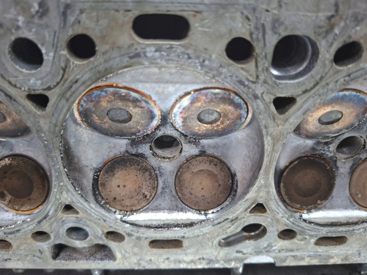 фото №8, Головка двигателя 55353286 opel zafira b 1.8 16v z18xer 2005-