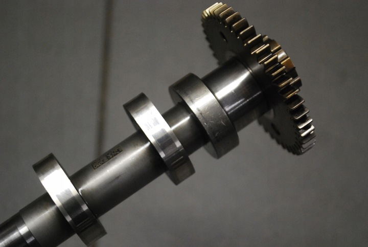 фото №5, Вал распределительный вал audi 3.0 tdi crt 059109022gq