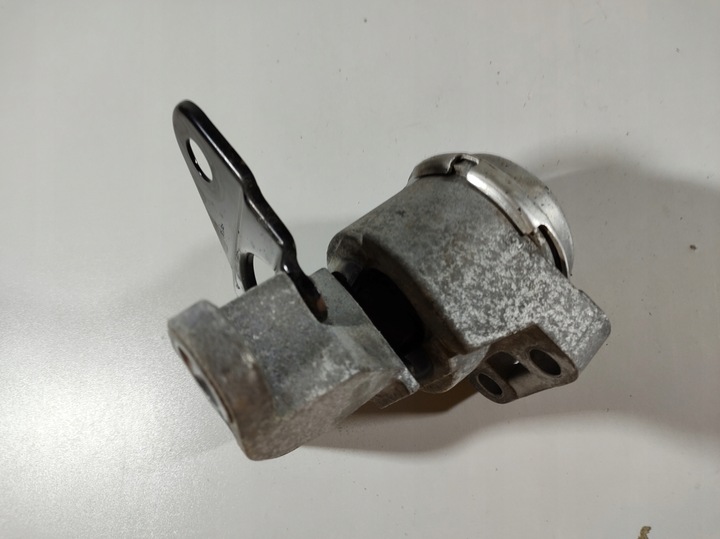 фото №9, Volvo s60 ii 1.6 13- подушка двигателя