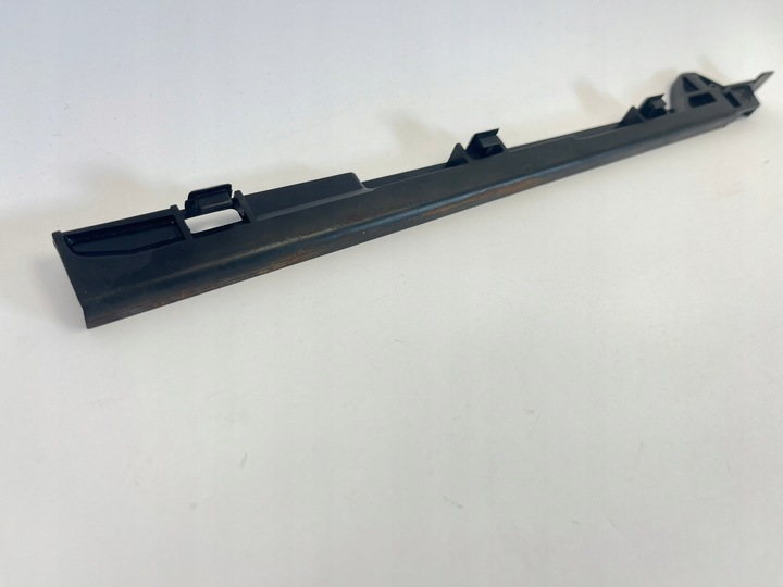 фото №8, Направляющая люк правая mercedes w124 w126 w463 1247820231