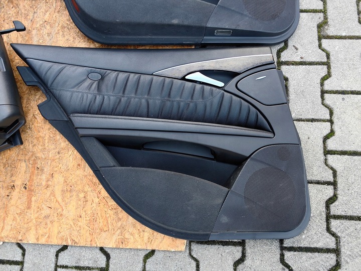 фото №12, Сиденья диван обшивки mercedes e-klasa w211 s211 универсал чёрная кожа подогрев