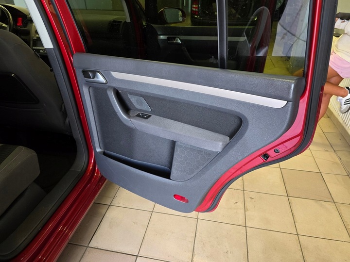фото №1, Боковина двері оббивка двері зад vw touran рестайлінг 2006-2010