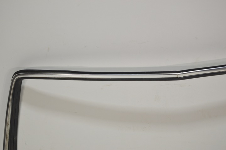 фото №5, Хромовані елементи клин прокладка скла зад mercedes w126 se sel 1266780420 1266782130
