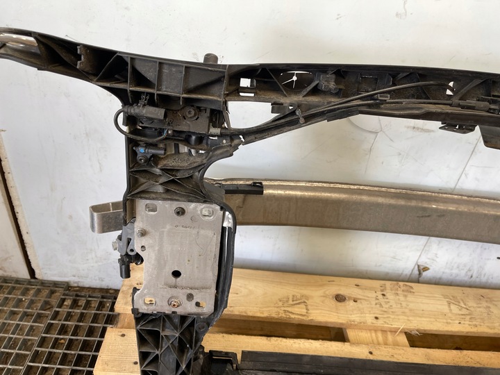 фото №10, Pas переднє балка зона замки audi a4 b9 8w0805594 8w0807133