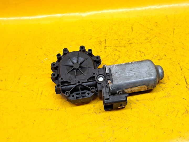 фото №7, Двигунчик електричний скла лівий перед mazda 323 bj 01-03r