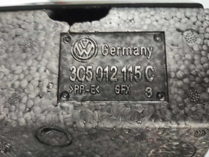 фото №5, Вкладка багажника крышка vw passat b6 3c5012115c
