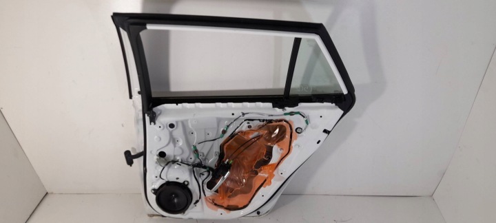 фото №12, Toyota corolla e21 універсал двері задні праві 040 t502