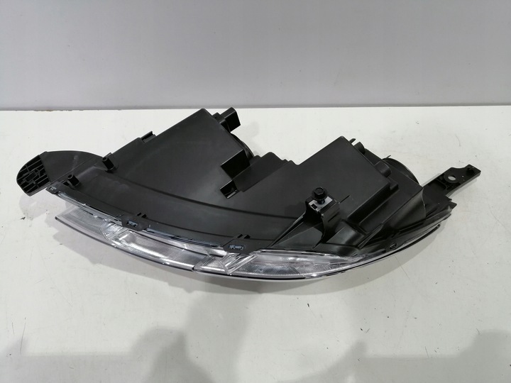 фото №9, Лампа правая передняя перед peugeot 2008 i новая оригинал hal 5980