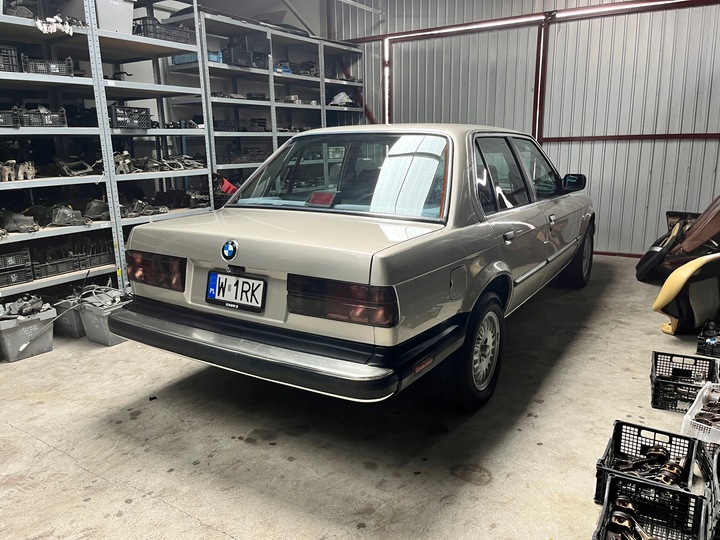 фото №12, Лампи зад startec kpl оригінал + поворотники перед fifft bmw e30 вузька раритет