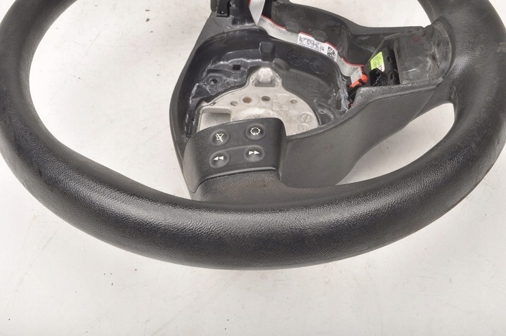 фото №5, Fabia ii руль пластиковая многофункциональная